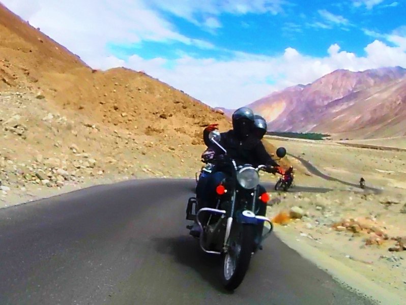 Manali To Leh Ladakh Motorbike Expedition